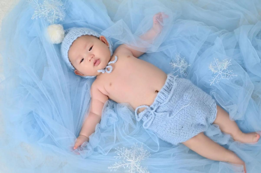 临清怀孕肚子起小疙瘩很痒